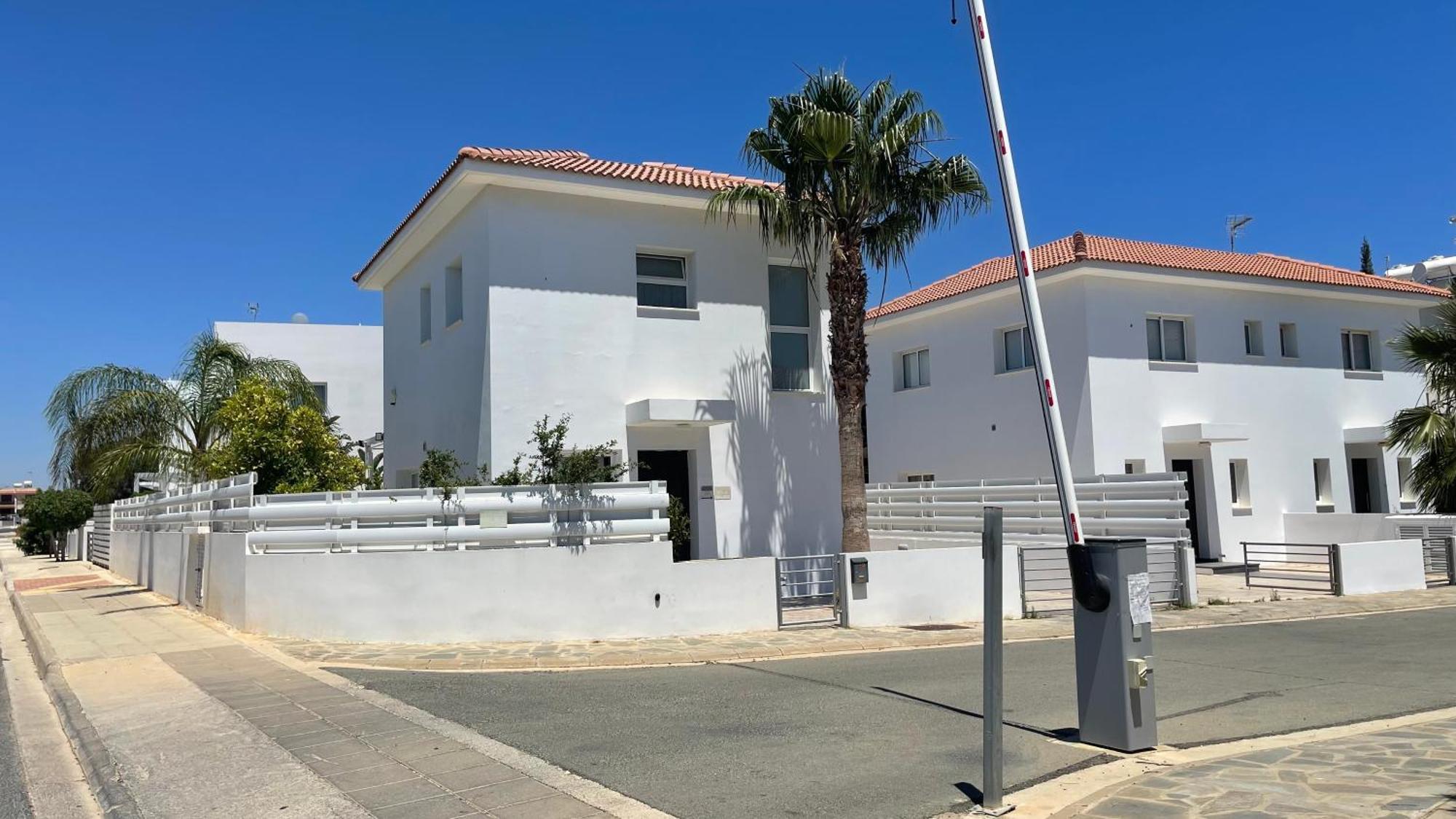 Villa Kolibri- Mythical Sands Paralimni Exteriör bild